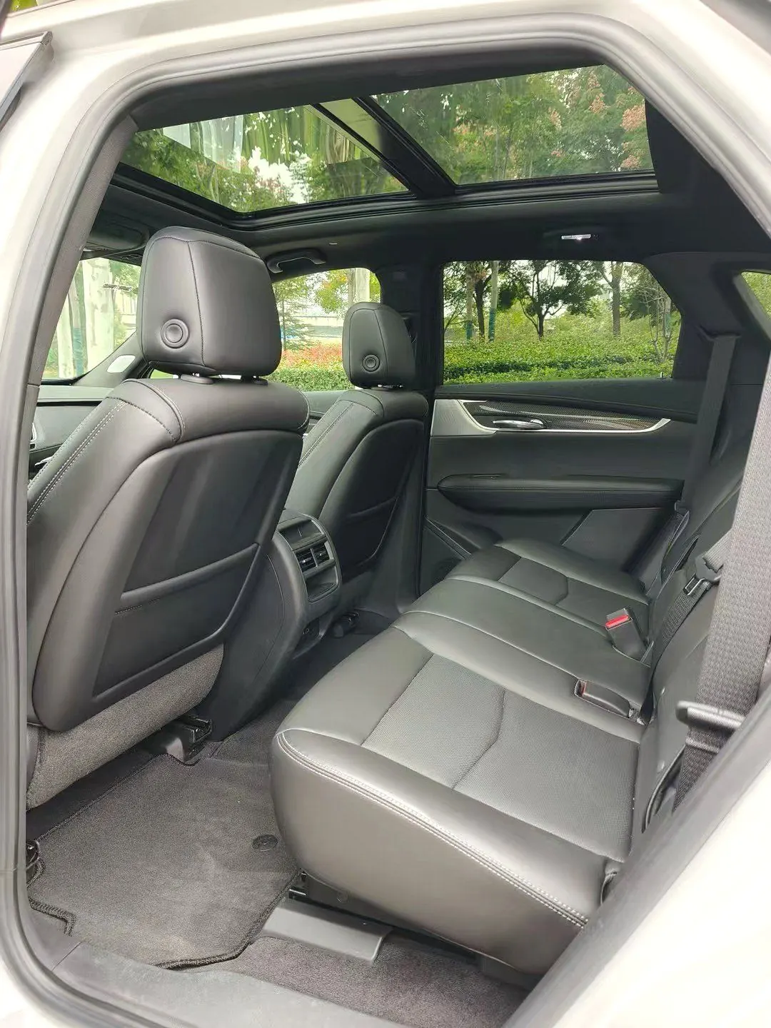 Cadillac 2023 XT5 48V 2.0T 4-wheel drive distinguished automatic gear 5