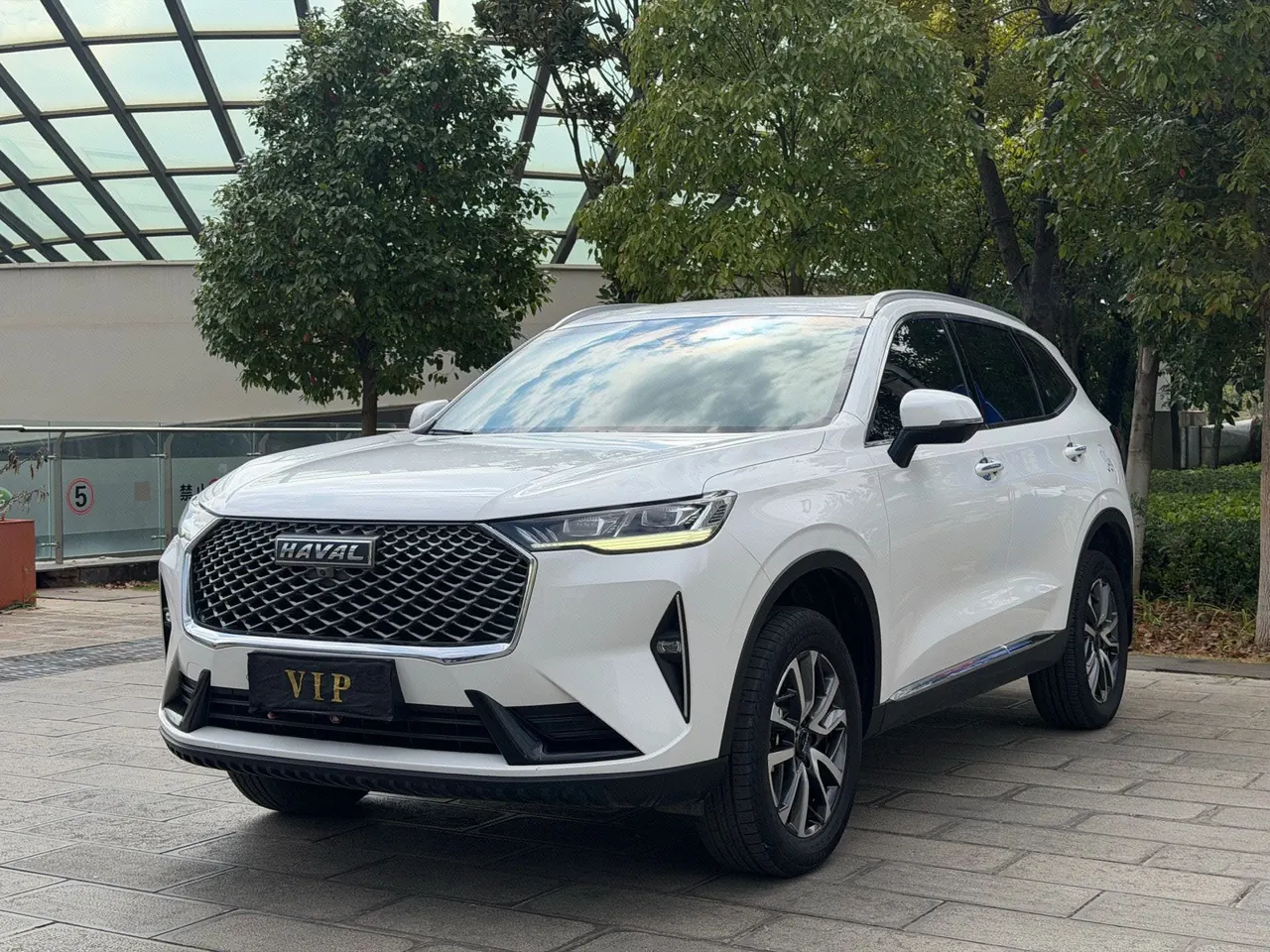 Open image lightbox: Haval 2022 H6 1.5T Two-Drive Max Automatic