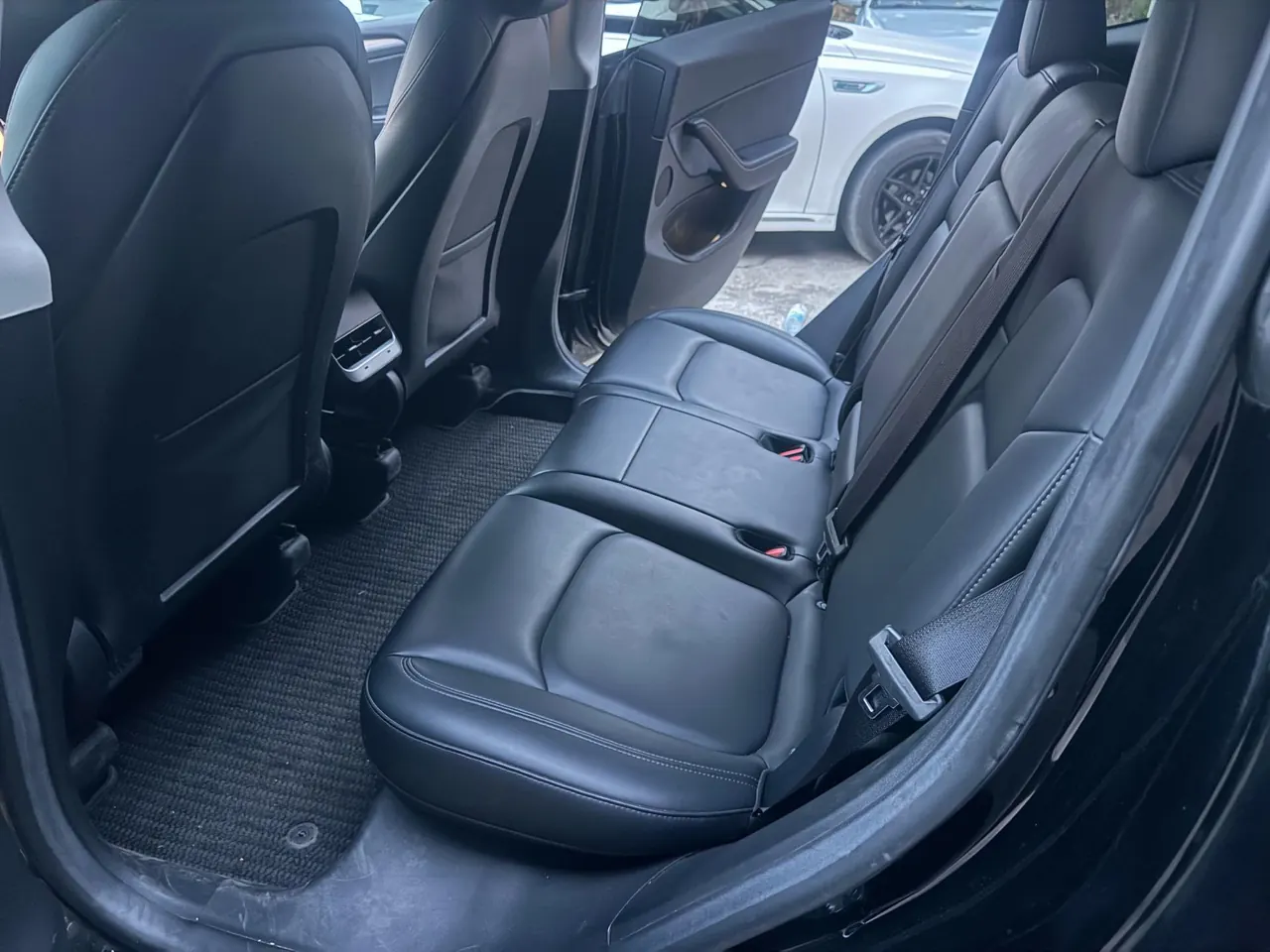 Tesla 2022 Model Y rear-wheel drive version automatic transmission 6