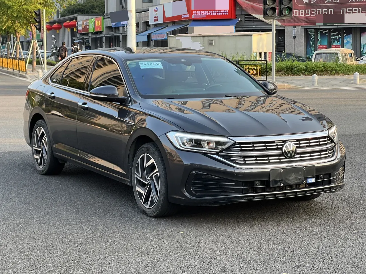 Volkswagen 2023 Sagitar 1.5TSI 300TSI Exceed Edition Automatic 3