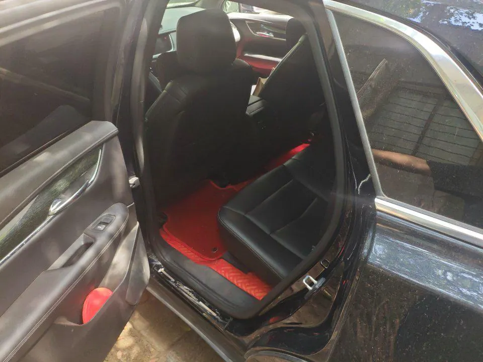 Cadillac 2021 XT5 2.0T 28T Luxury Automatic Gear 4