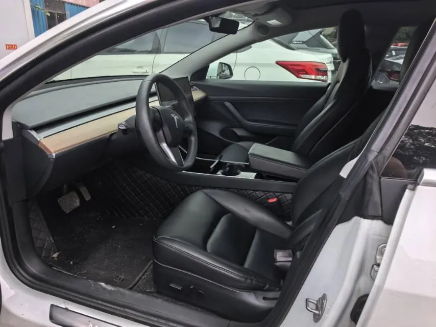 Tesla 2020 Model 3 long endurance rear wheel drive version (modified) automatic gear 6