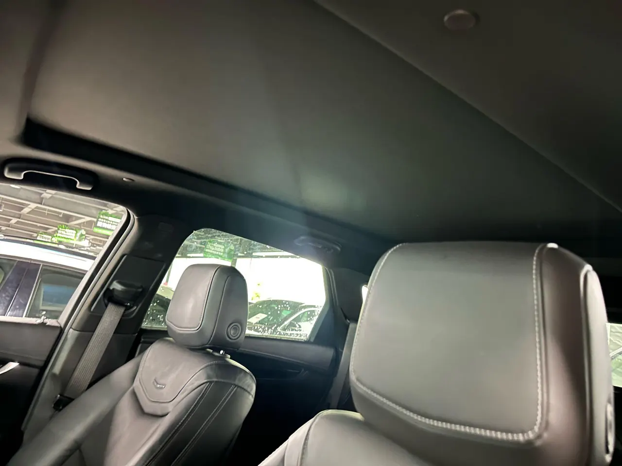Cadillac 2020 XT5 2.0T 28T Luxury Automatic Gear 4