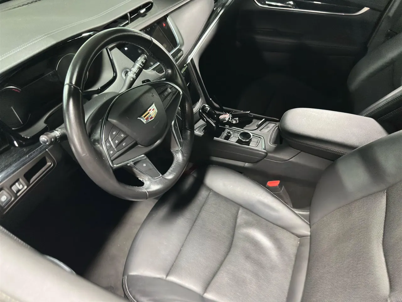Cadillac 2020 XT5 2.0T 28T Luxury Automatic Gear 5