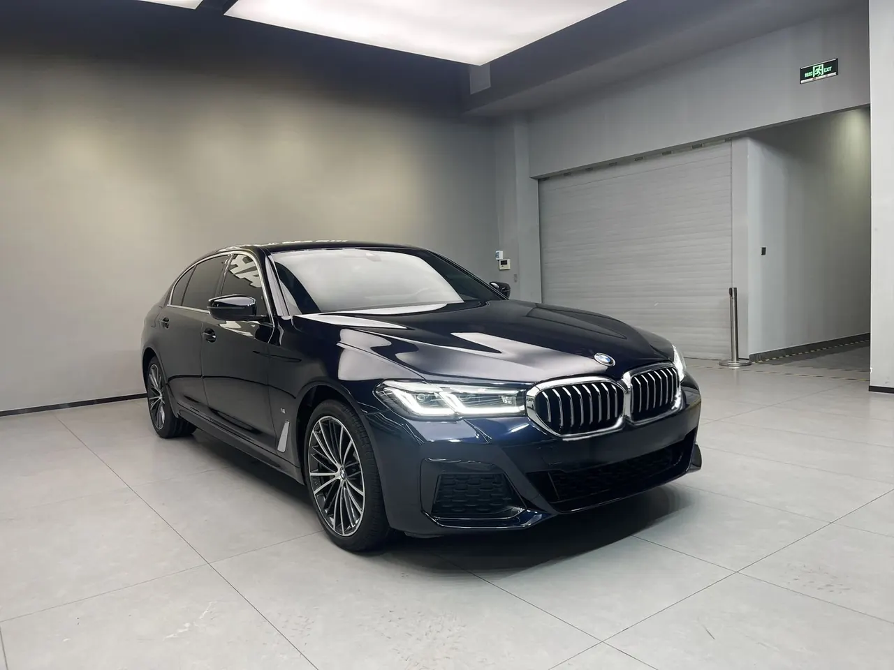 BMW 5 Series 2023 530Li 2.0T Leading M Sports Suit Automatic Gear 4