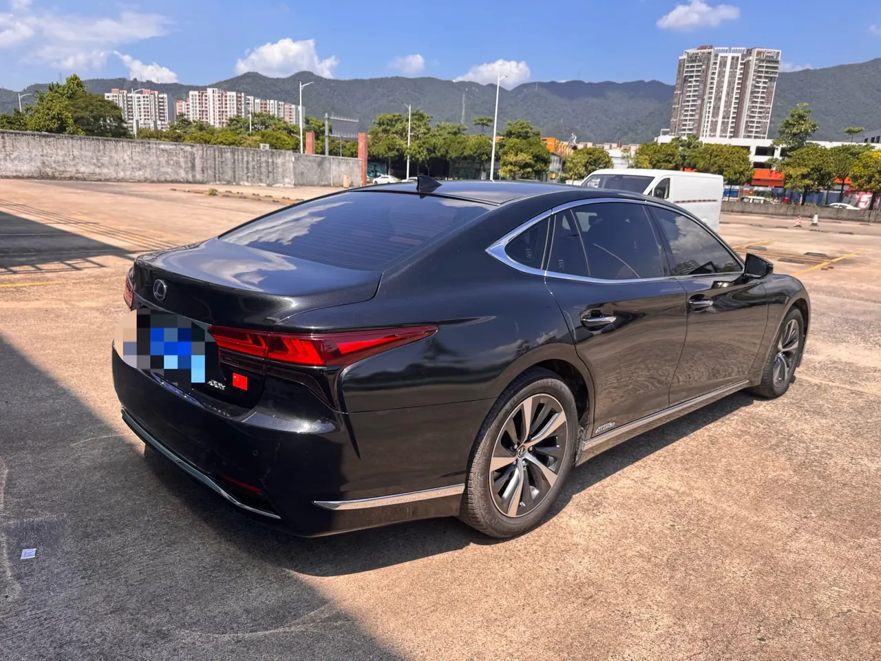 Lexus LS (Imported) 2021 LS500h 3.5 Stepless/Automatic Transmission 6