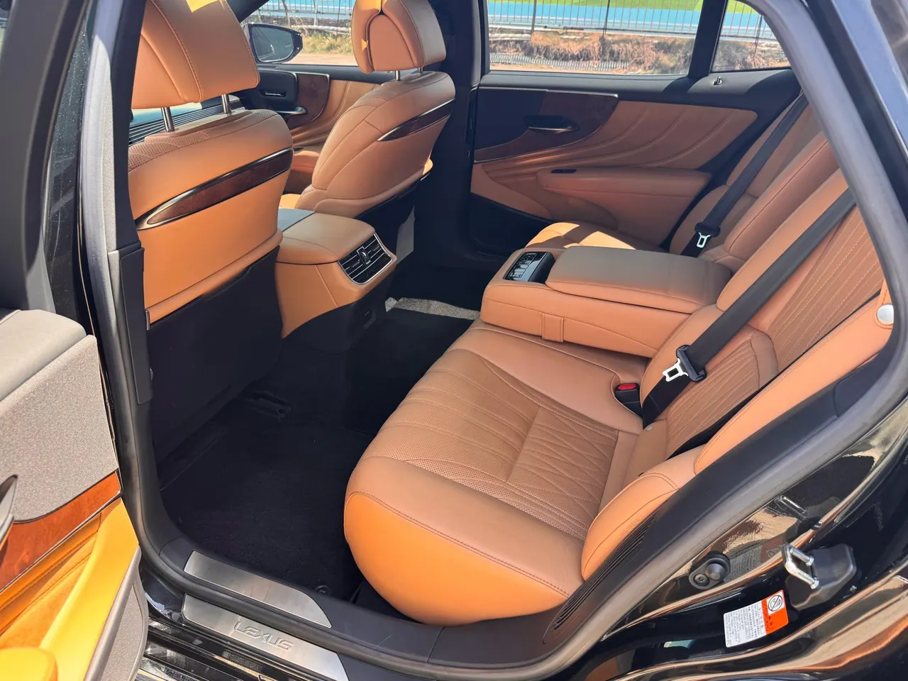 Lexus LS (Imported) 2021 LS500h 3.5 Stepless/Automatic Transmission 9