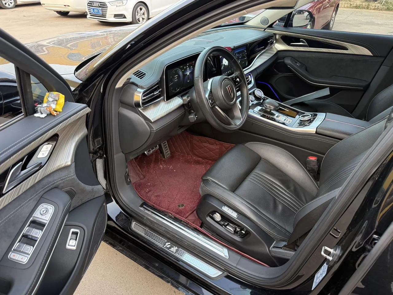 HongQi 2020 H9 48V 2.0T Zhilian Qi Chang Edition Automatic Gear 6