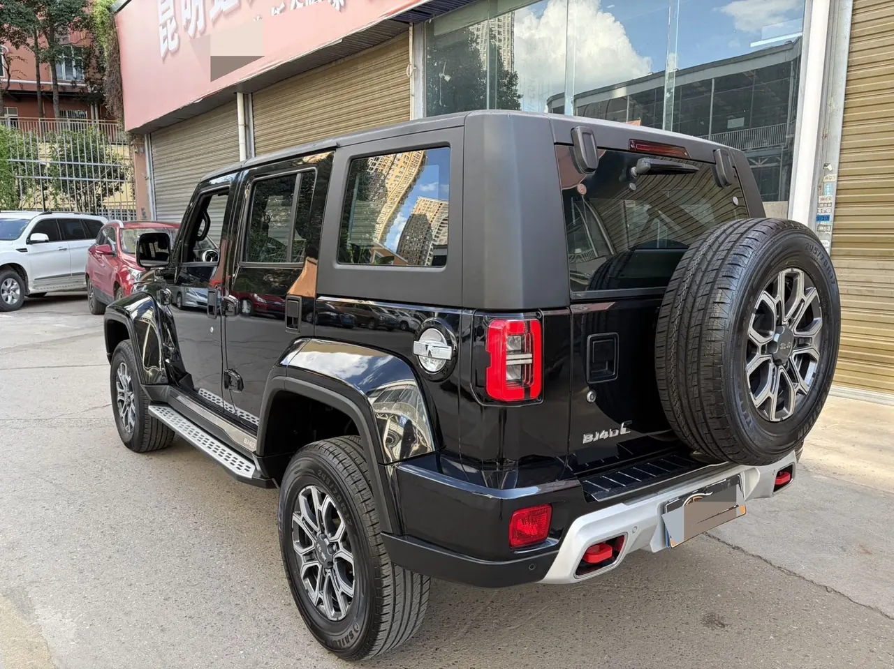 Beijing 2020 BJ40 2.0T 4-wheel drive city hunter version chivalrous automatic gear 4