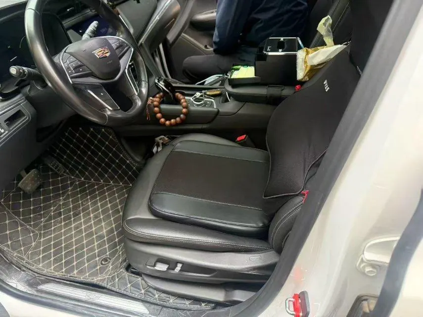 Cadillac 2020 XT5 2.0T 28T technical automatic gear 3