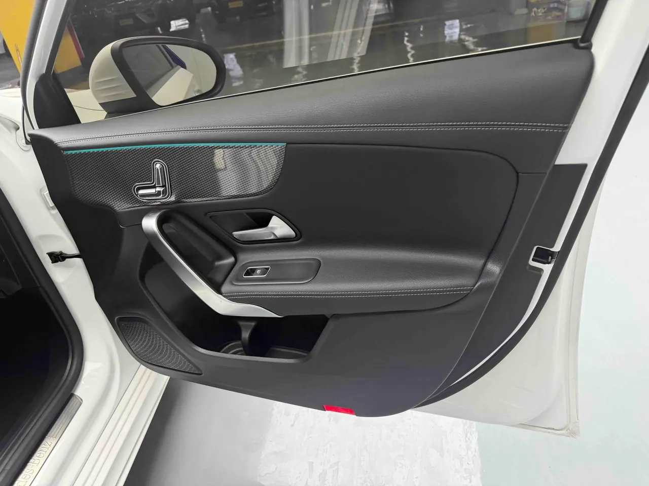 Mercedes Benz Class A 2022 A 200 L 1.3T Fashion (Change 3) Automatic 2