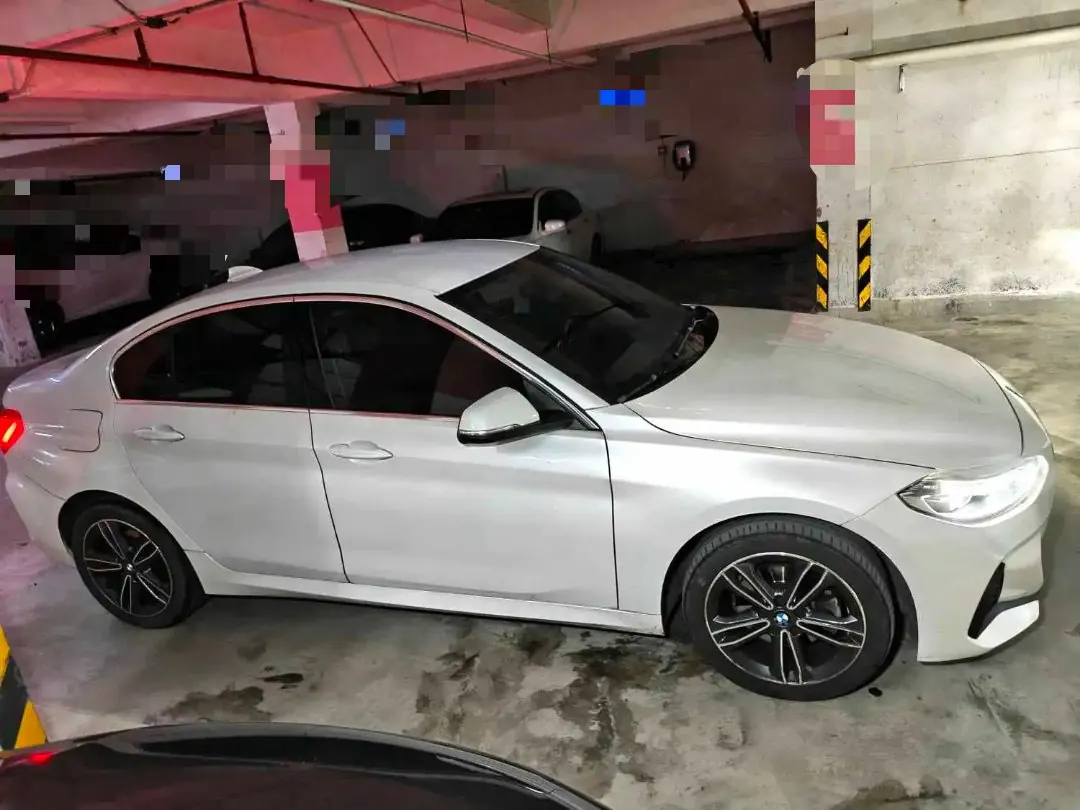 BMW 1 Series 2020 120i 1.5T M Sports Suit Automatic Gear 7
