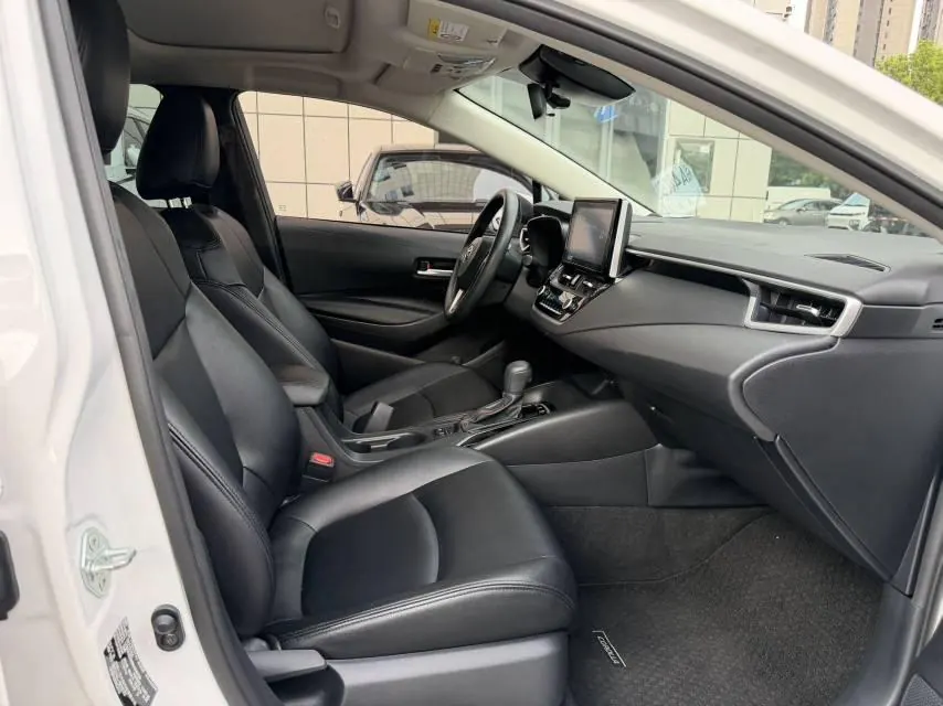 Toyota 2021 corolla 1.2T stepless elite version of automatic gear 6