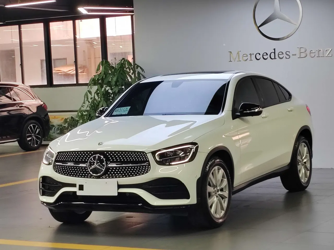 打开图片灯箱:Mercedes Benz GLC (Imported) 2020 GLC 260 Coupe 4MATIC 2.0T Automatic
