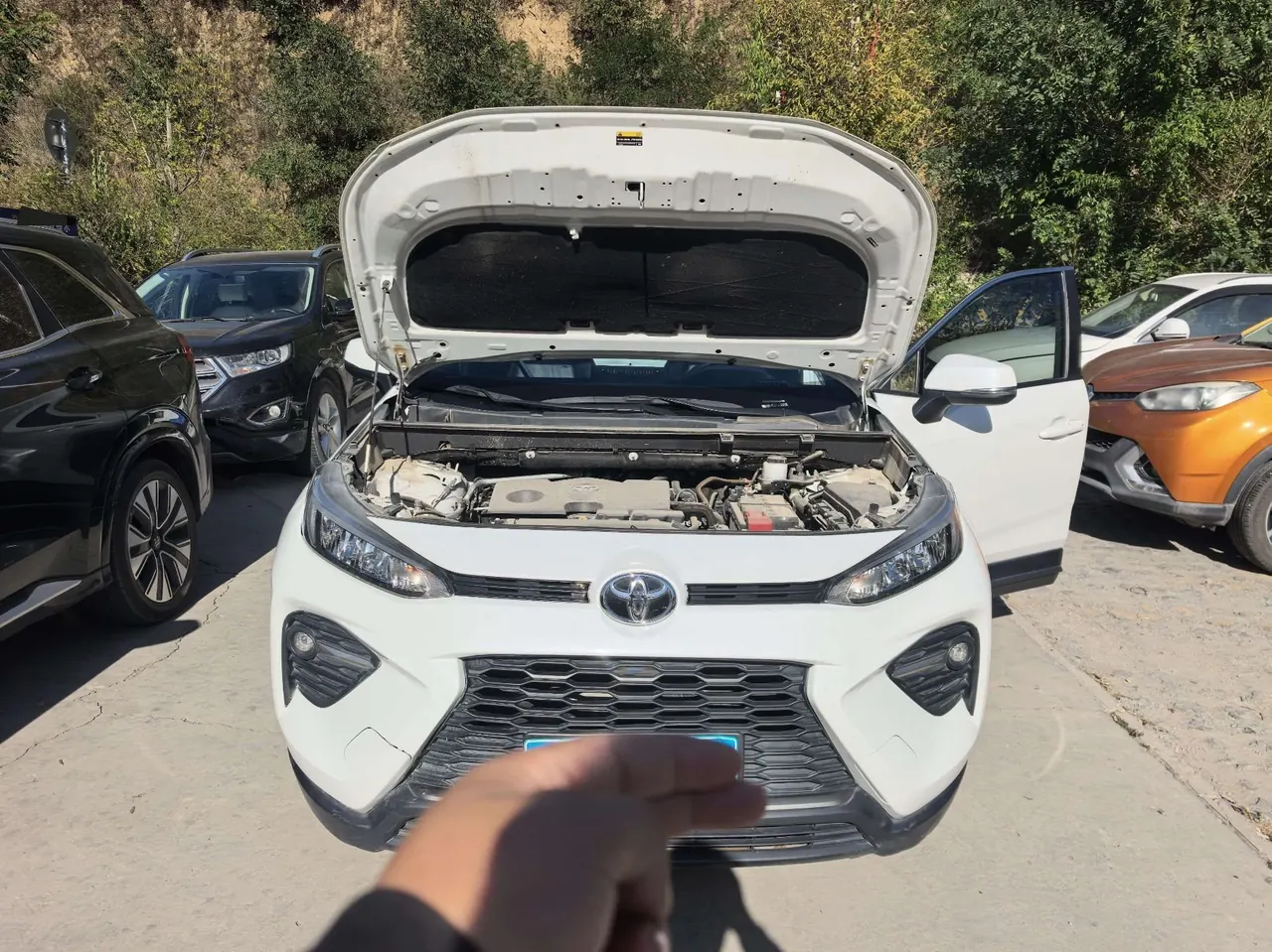 Toyota 2020 Wilanda 2.0 Stepless Two-Drive Leading Edition Automatic Gear 10