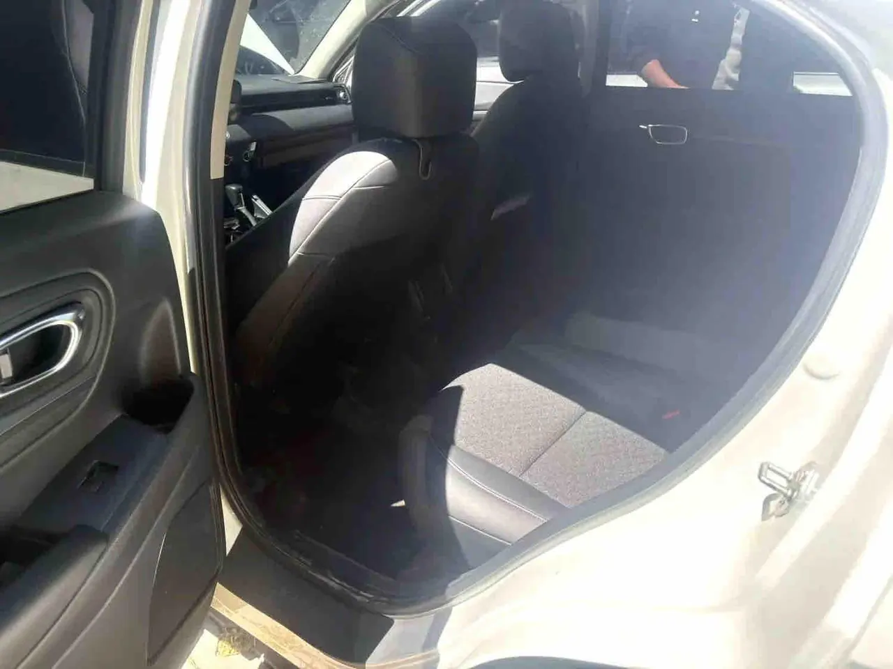 Honda 2024 XR-V 1.5 stepless craze version of automatic gear 4