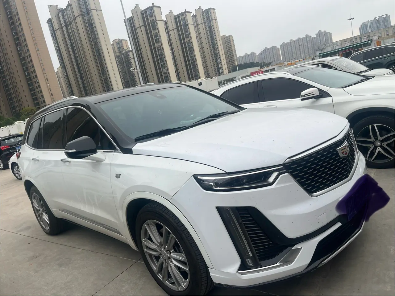 Open image lightbox: Cadillac 2022 XT6 48V 2.0T 6-seat four-wheel drive fashion 120 anniversary limited edition automatic gear