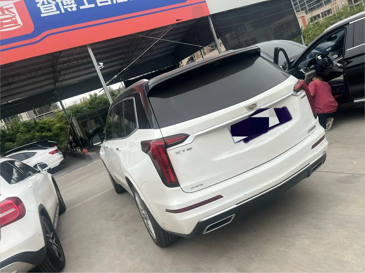 Cadillac 2022 XT6 48V 2.0T 6-seat four-wheel drive fashion 120 anniversary limited edition automatic gear 3