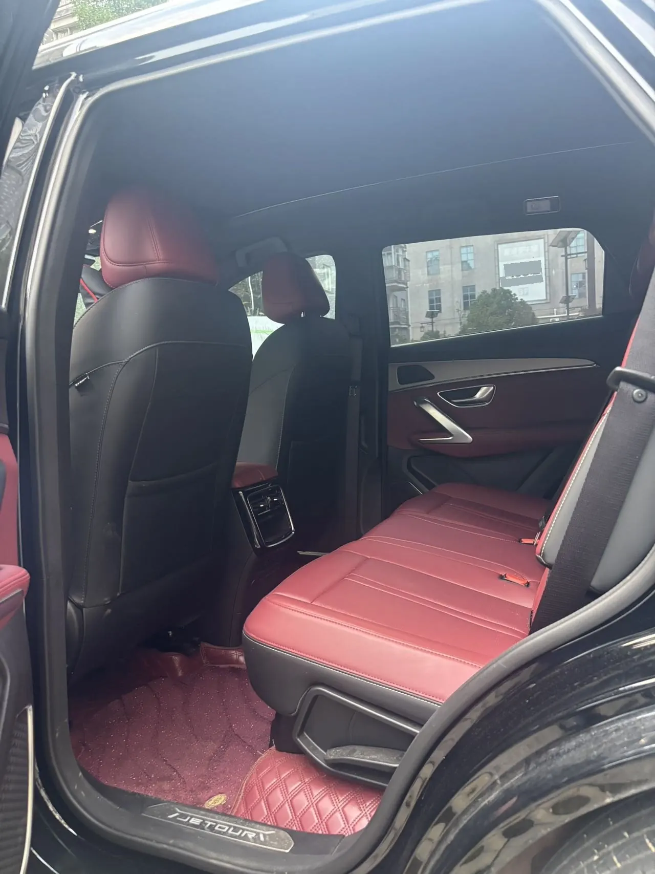 Jetour 2025 X70 PLUS 1.5T Elite Edition 5-seat Automatic Gear 8