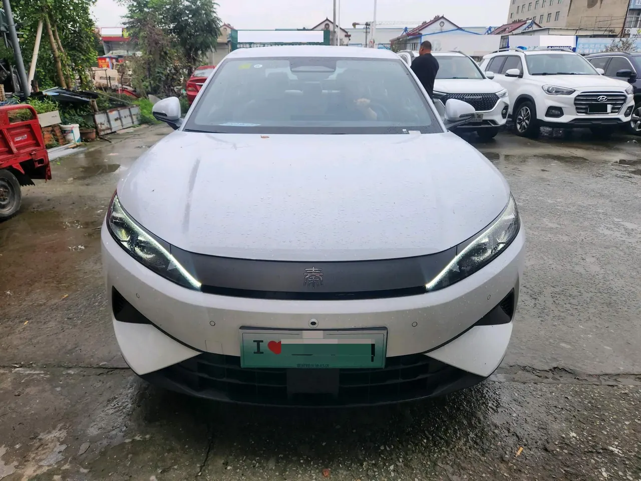 BYD 2026 Qin MAX EV 630KM Exceed automatic gear 2