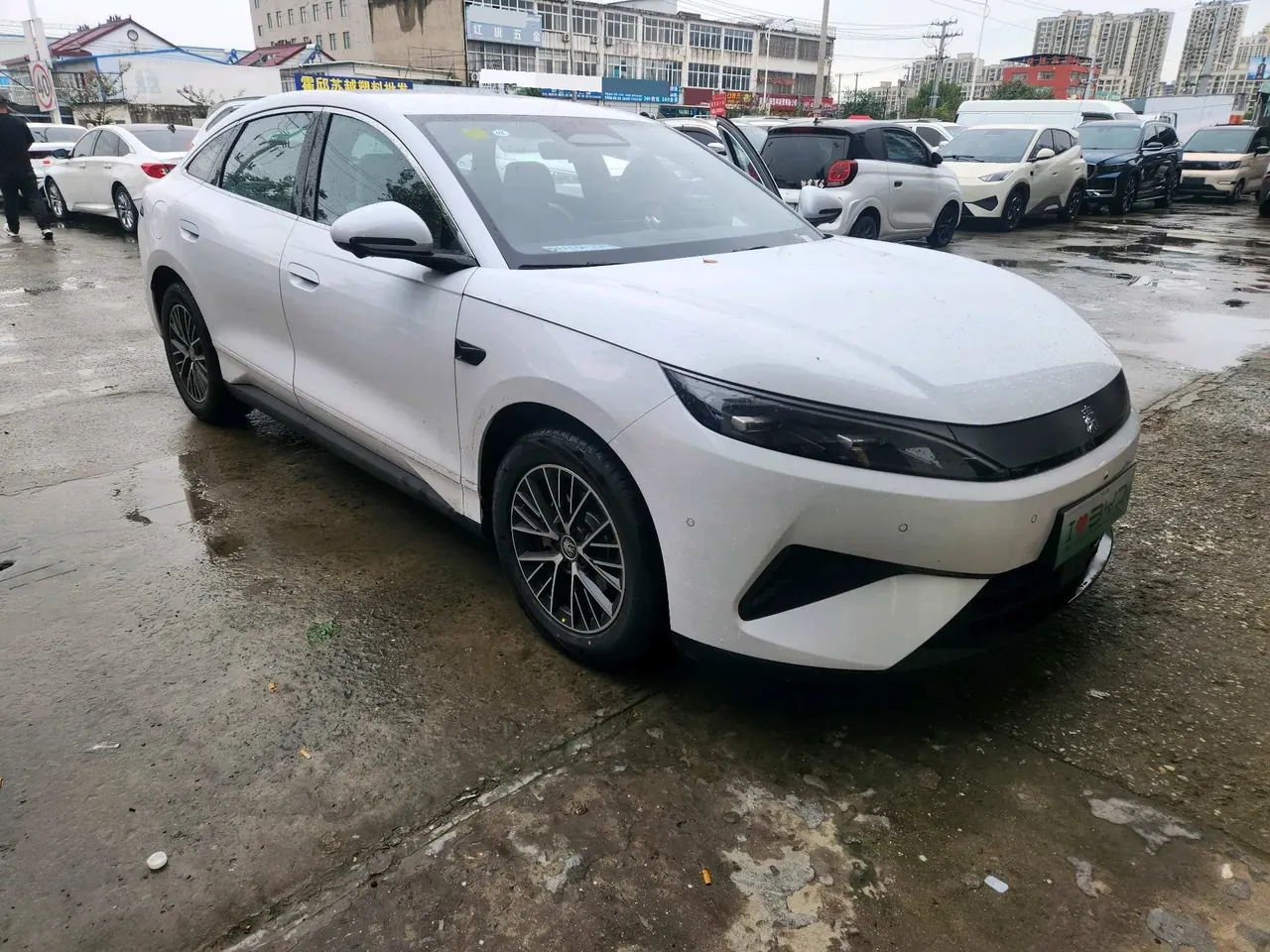 BYD 2026 Qin MAX EV 630KM Exceed automatic gear 3