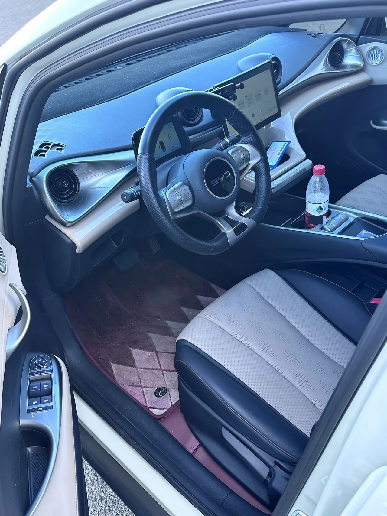 BYD 2025 Dolphin 420km Vital Edition Automatic Gear 7