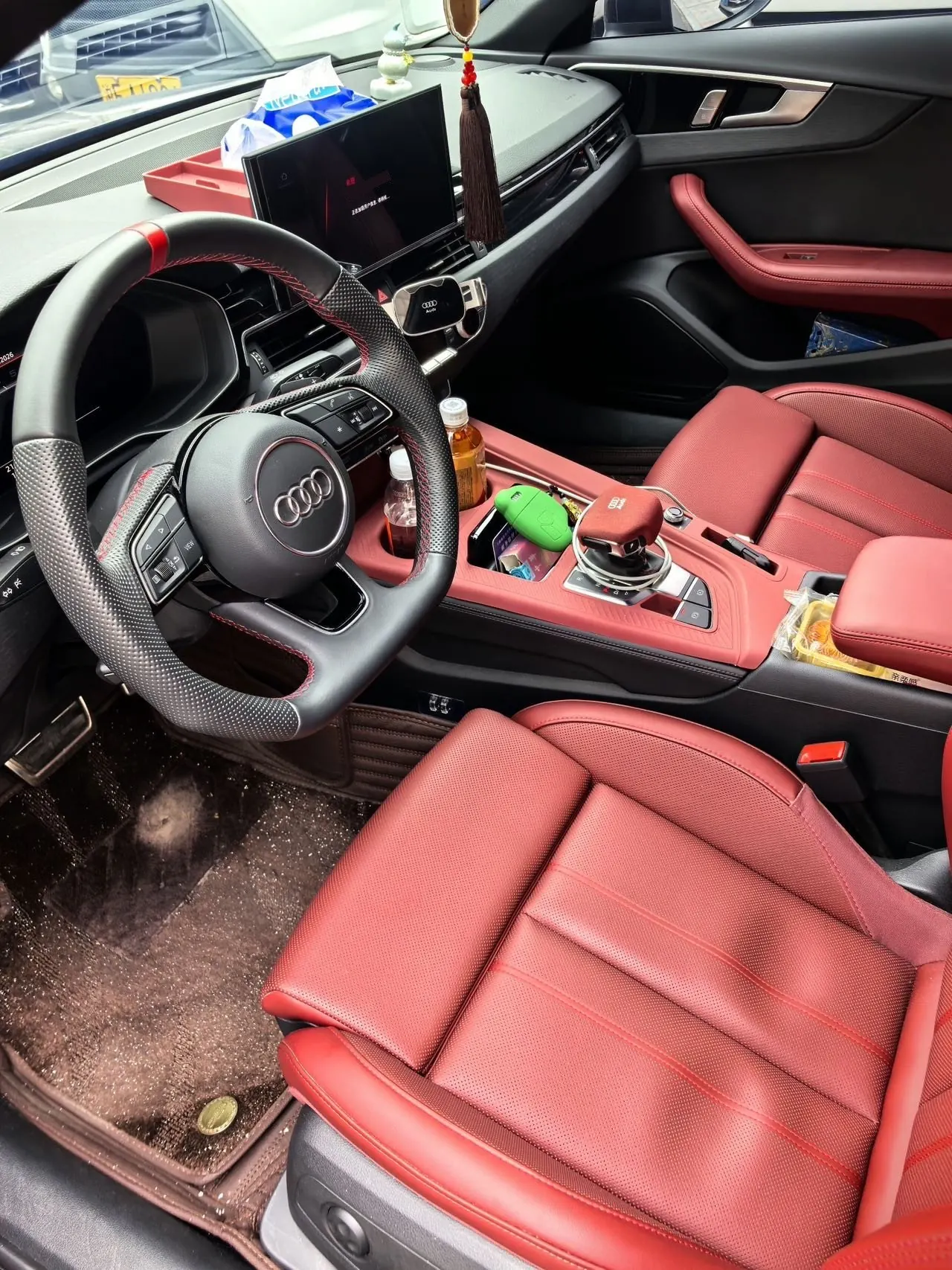 Audi 2025 A4L 2.0TFSI 40TFSI 2 million Yuexiang Edition Fashion Dynamic Automatic Gear 7