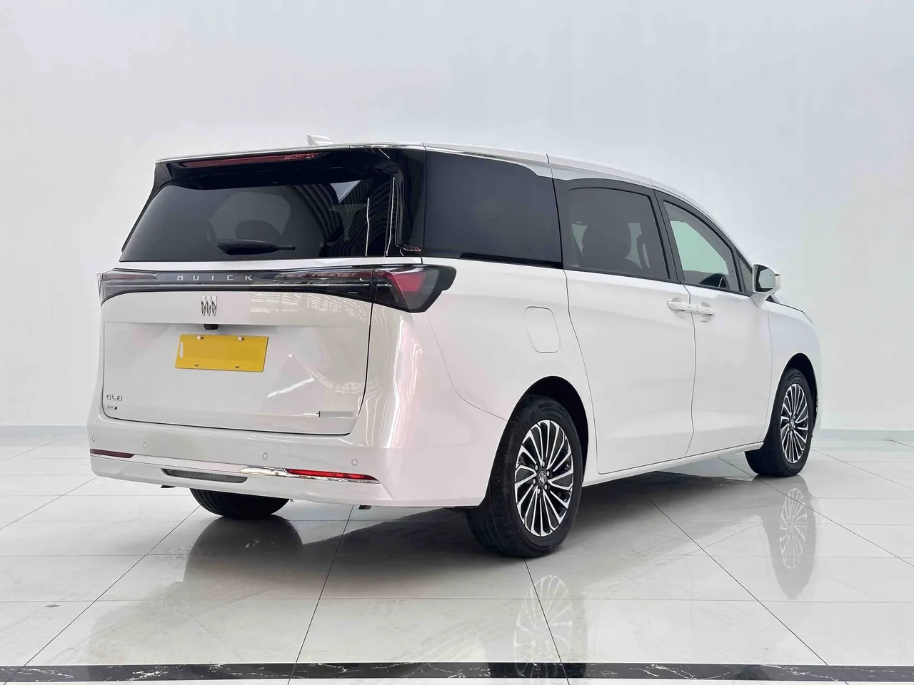 Buick 2025 GL8 Lu Shang 1.5T Premium Edition 7-seat Automatic Gear 5