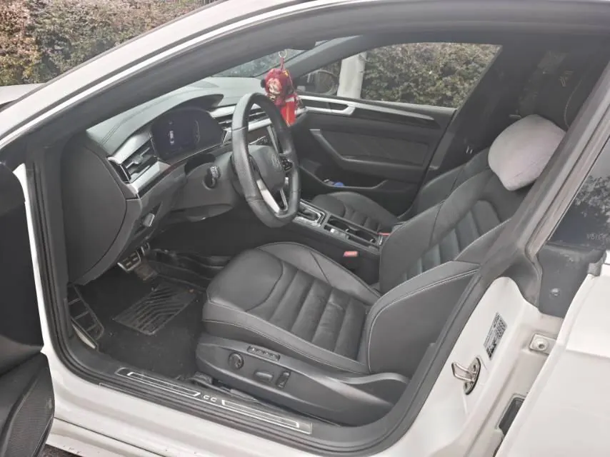 Volkswagen 2021 CC 2.0TSI 380TSI eye-catching edition 30th anniversary edition automatic gear 4