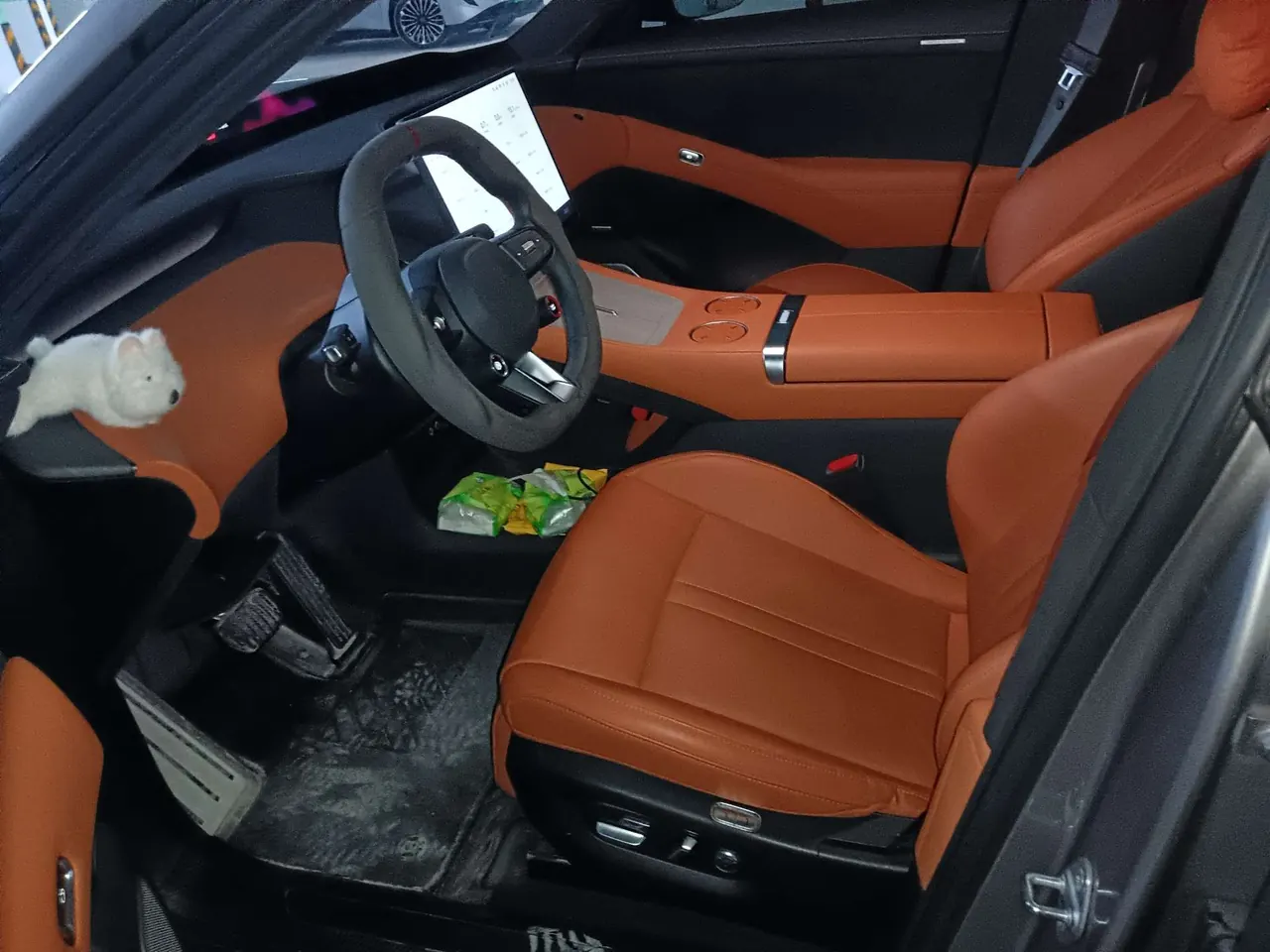 MI 2025 YU7 Long Endurance High Performance Four-wheel Drive Max Edition Automatic Gear 5