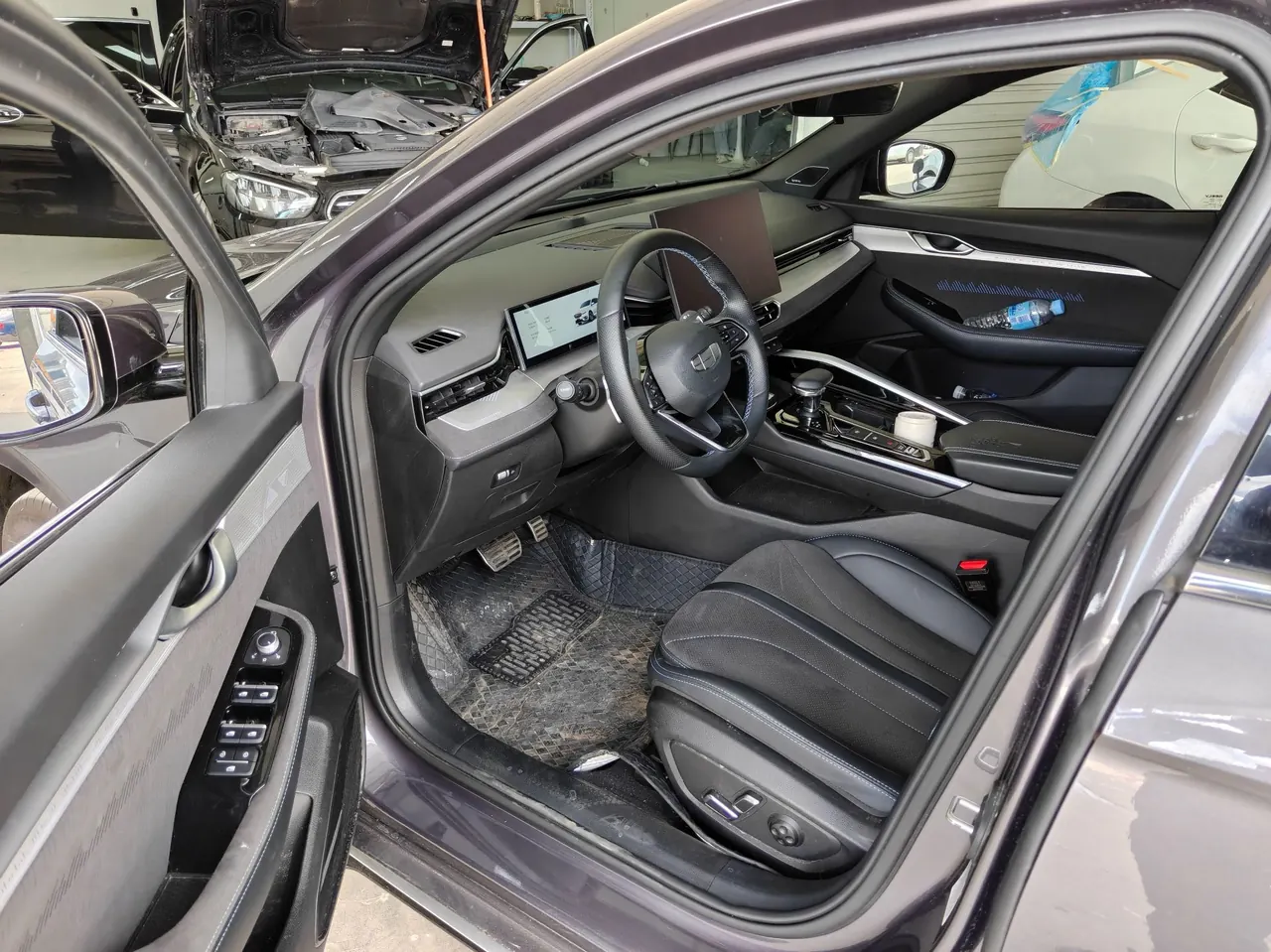 Geely 2025 xingrui 2.0TD oriental obsidian star version automatic gear 2