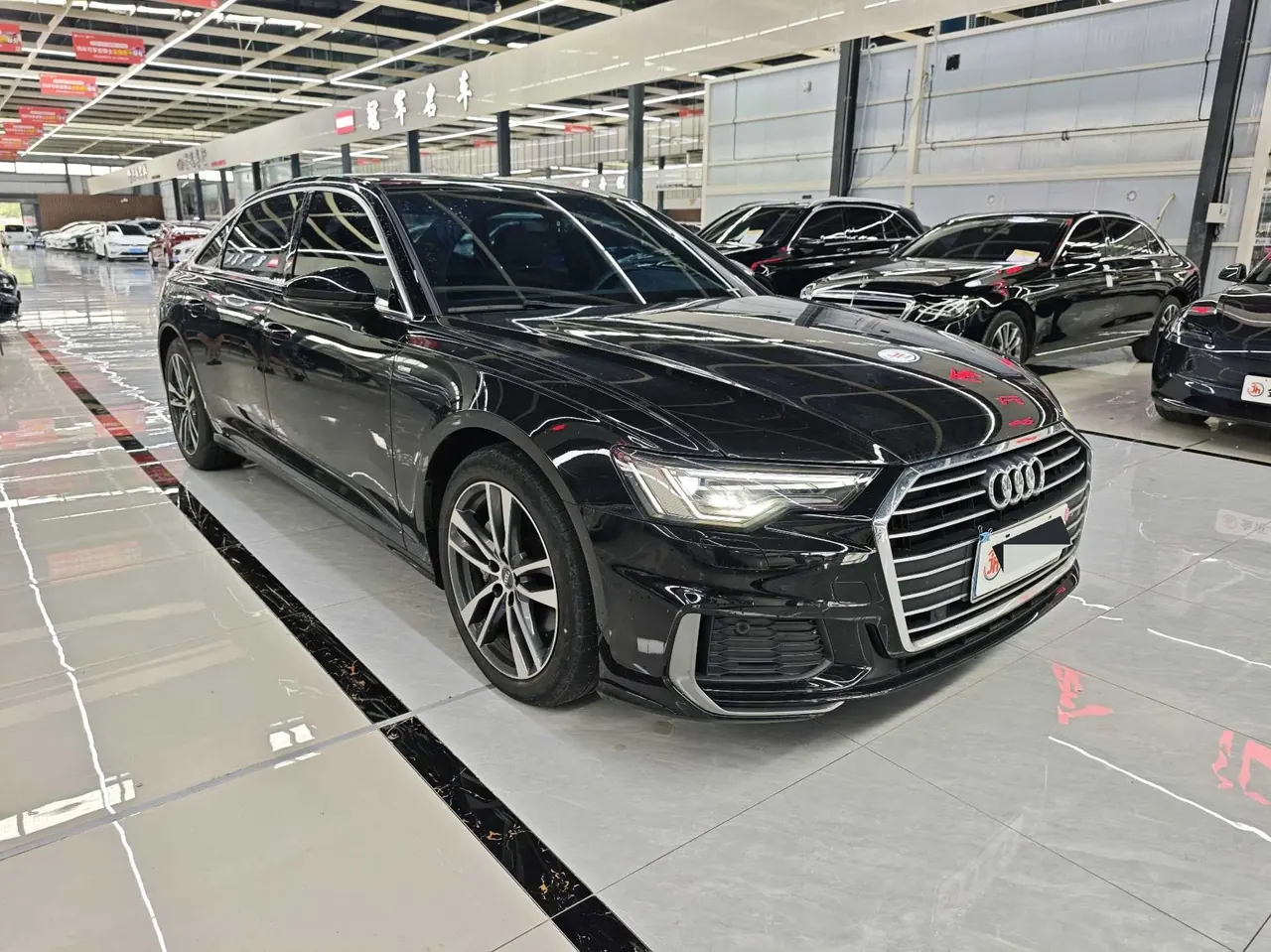 Audi 2021 A6L 2.0TFSI 40TFSI Deluxe Dynamic Automatic 3