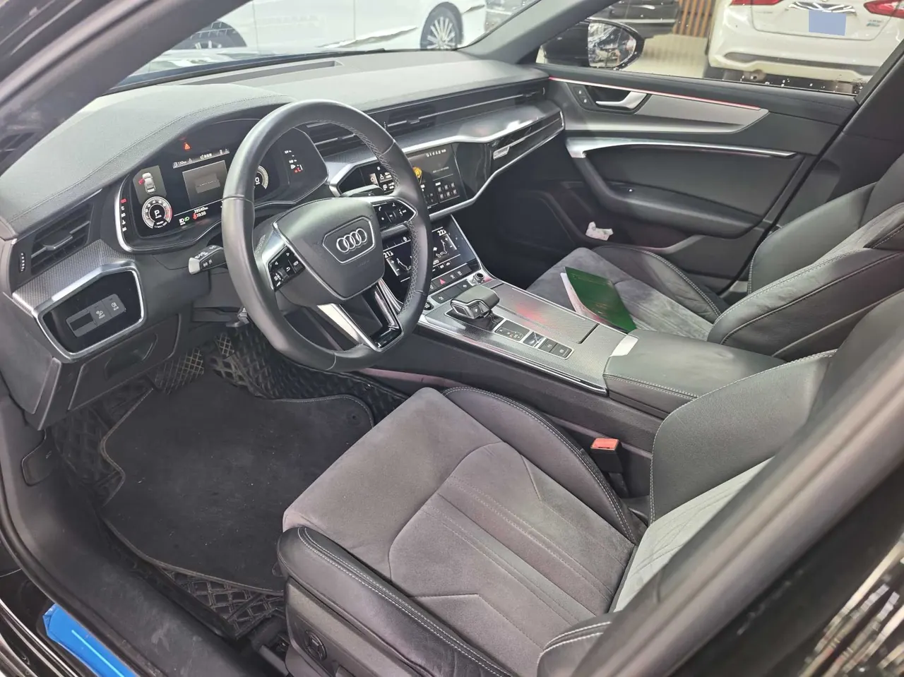 Audi 2021 A6L 2.0TFSI 40TFSI Deluxe Dynamic Automatic 4
