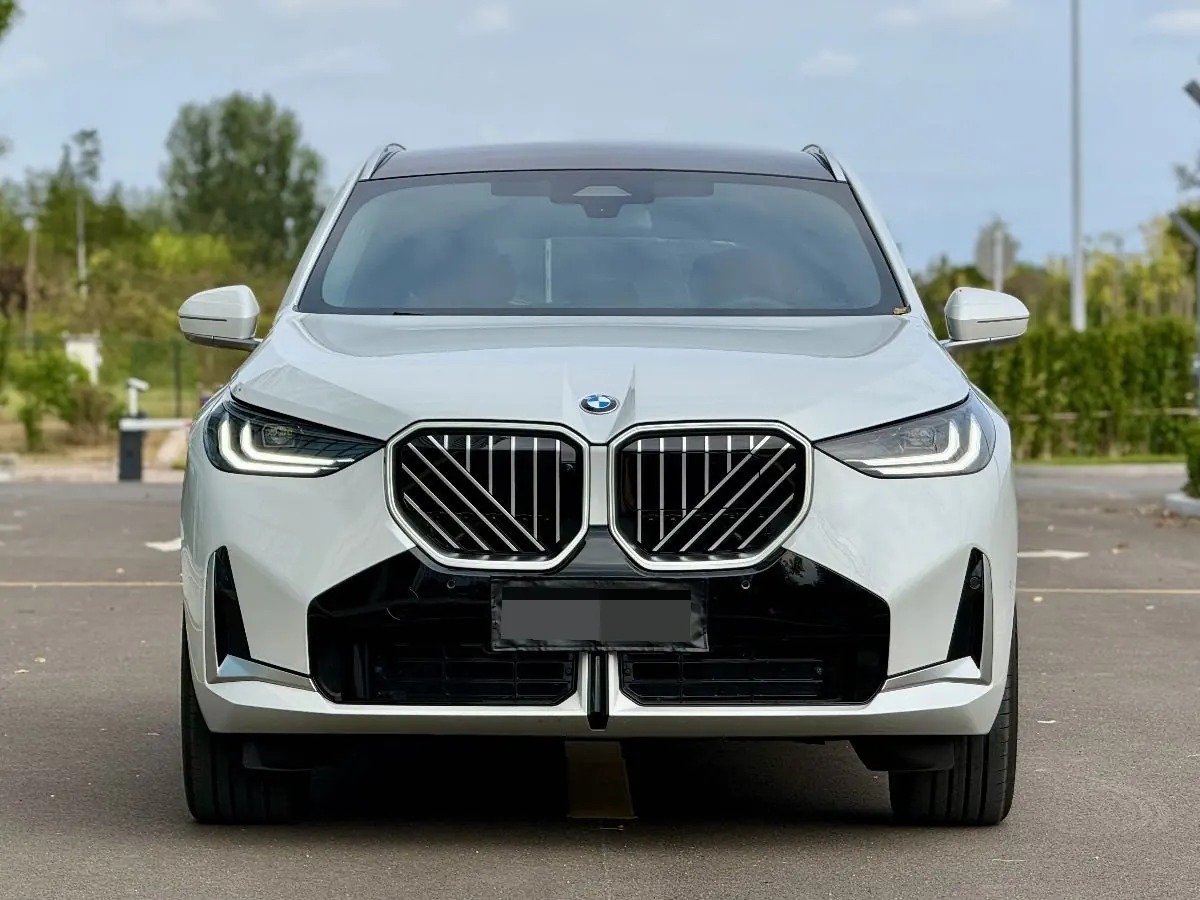 BMW 2025 X3 xDrive30L 2.0T Leading M Sports Suit Automatic Gear 2