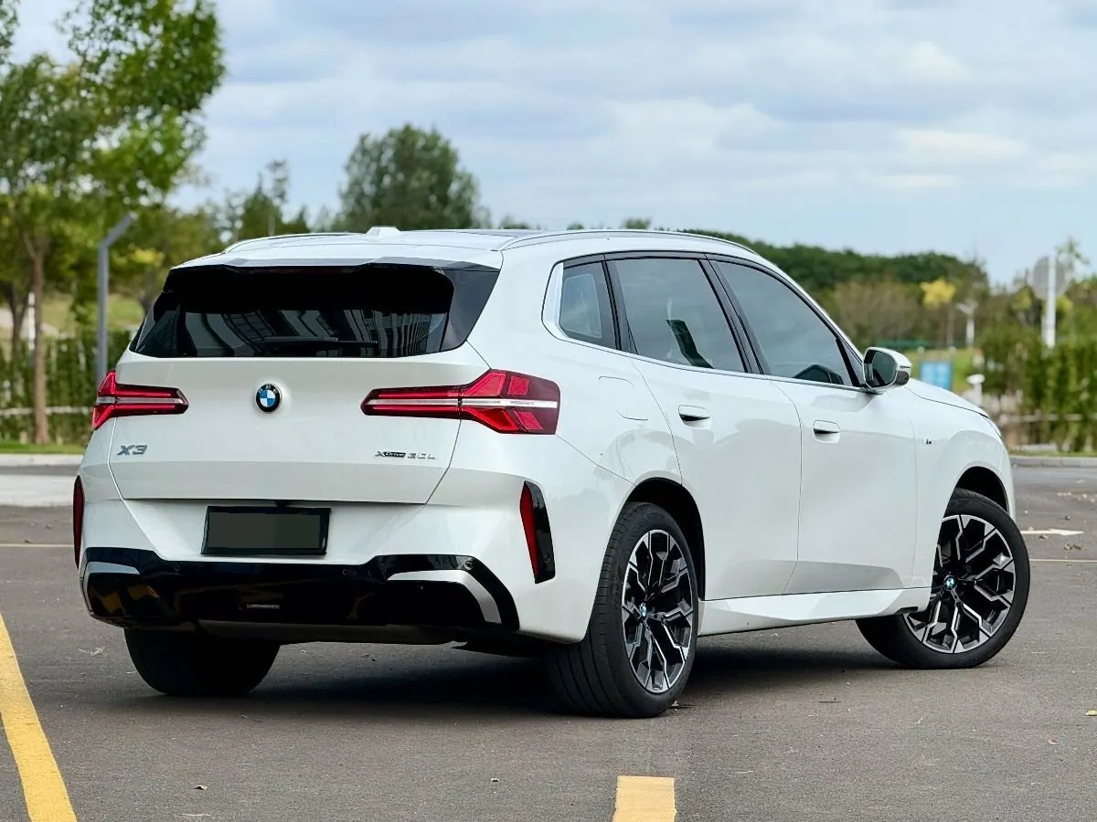 BMW 2025 X3 xDrive30L 2.0T Leading M Sports Suit Automatic Gear 6