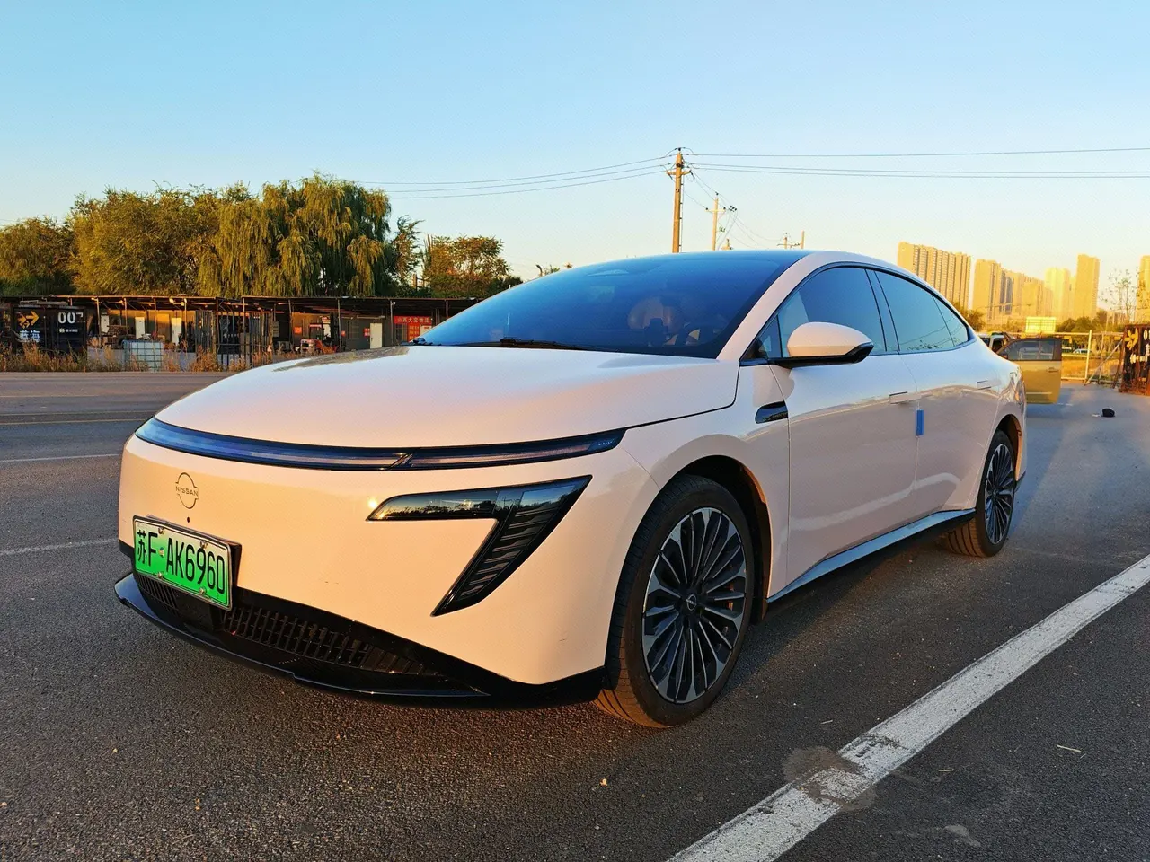 Nissan 2025 N 7 510 Pro automatic gear - View 1
