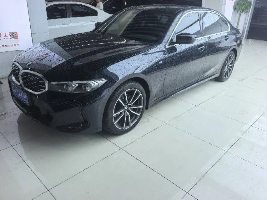 Open image lightbox: BMW 3 Series 2025 325Li 2.0T M Sports Suit Automatic Gear