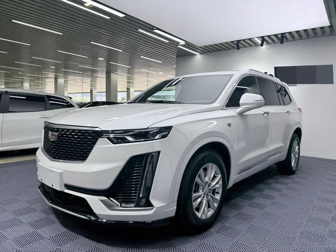 Open image lightbox: Cadillac 2021 XT6 2.0T 28T 6-seat four-wheel drive fashion automatic gear
