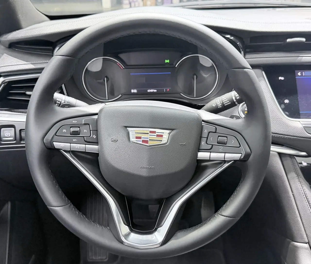 Cadillac 2021 XT6 2.0T 28T 6-seat four-wheel drive fashion automatic gear 7