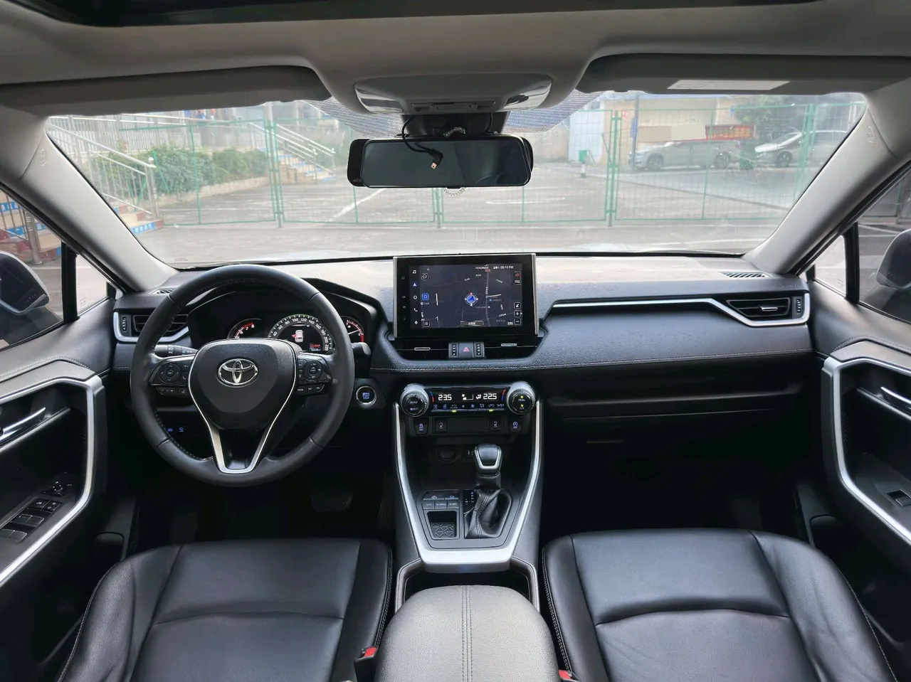 Toyota 2021 RAV4 Rongbo 2.0 Stepless Two-Drive Premium Edition Automatic Gear 10