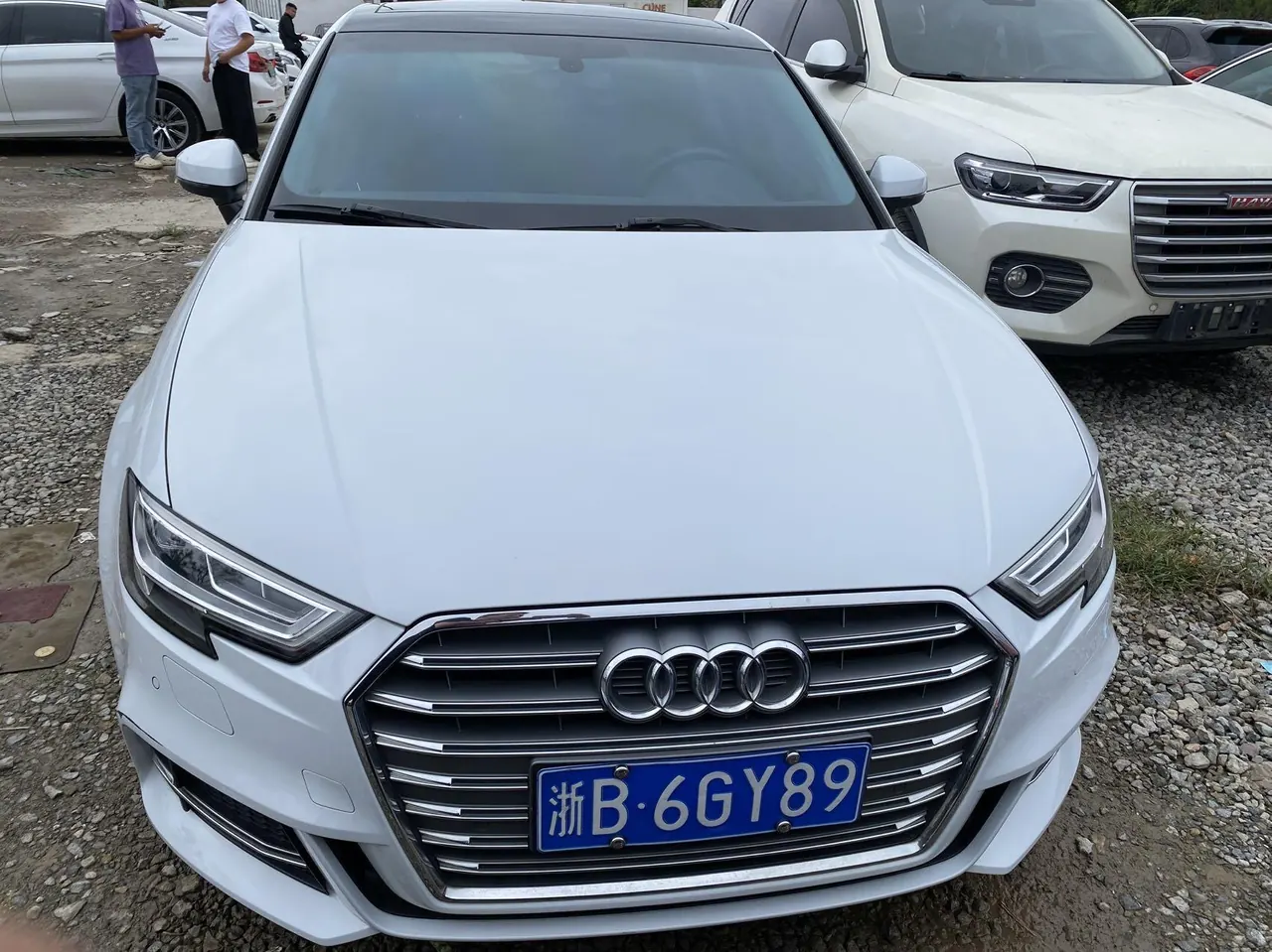 Audi 2020 A3 Limousine 1.4TFSI 35TFSI aggressive (modified) automatic gear 2