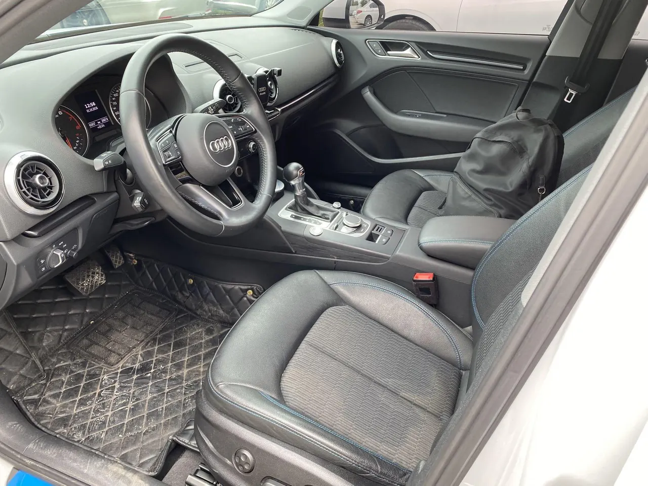 Audi 2020 A3 Limousine 1.4TFSI 35TFSI aggressive (modified) automatic gear 7