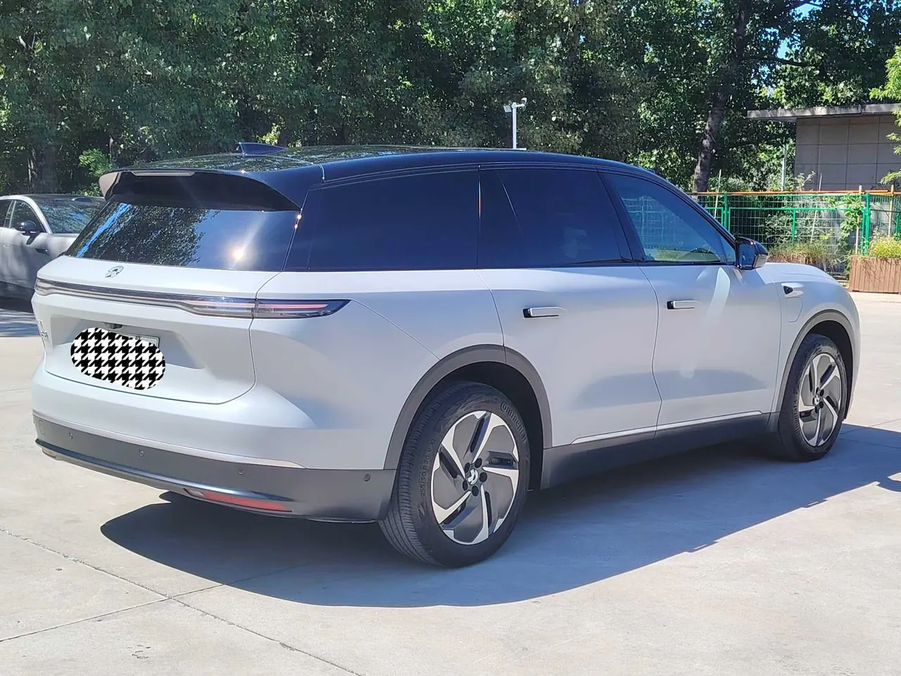 NIO 2023 ES8 75kWh automatic 3