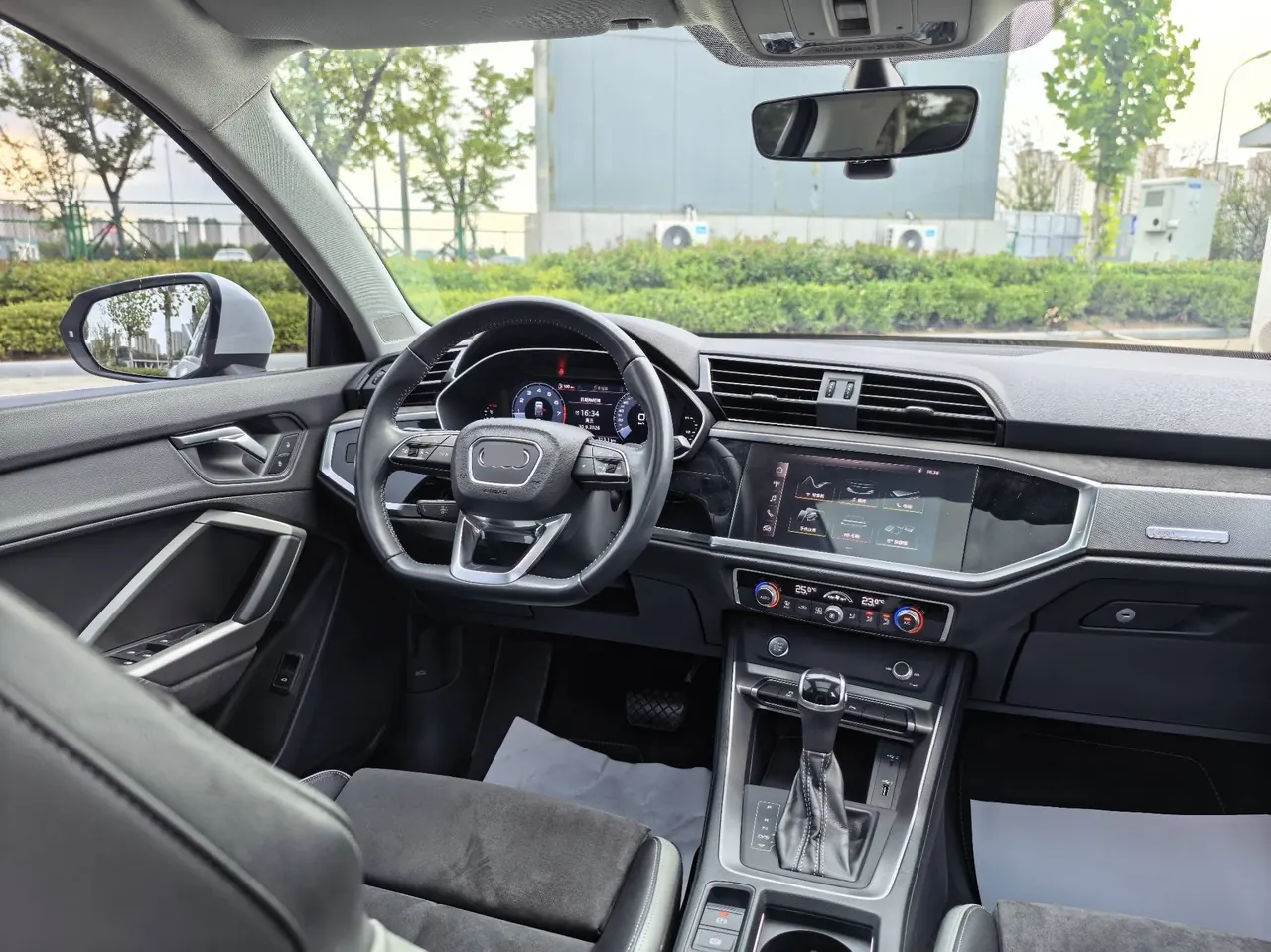 Audi 2020 Q3 1.4TFSI 35TFSI Fashion Dynamic Automatic 13
