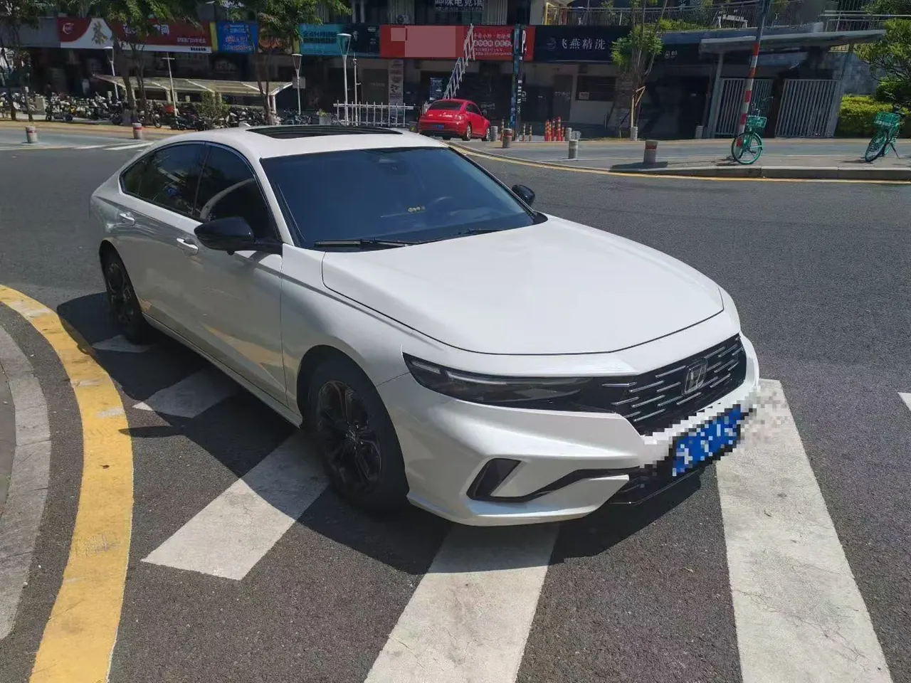 Honda 2025 11th Generation Accord 1.5T Stepless 260TURBO Deluxe Automatic Gear 4