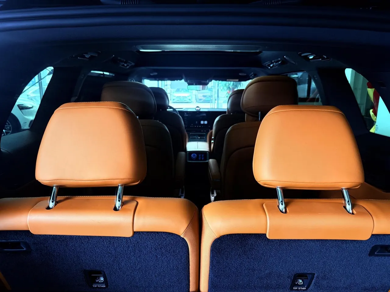 AITO 2025 AITO M9 extended range Ultra version 52kWh6 seat version automatic gear 3
