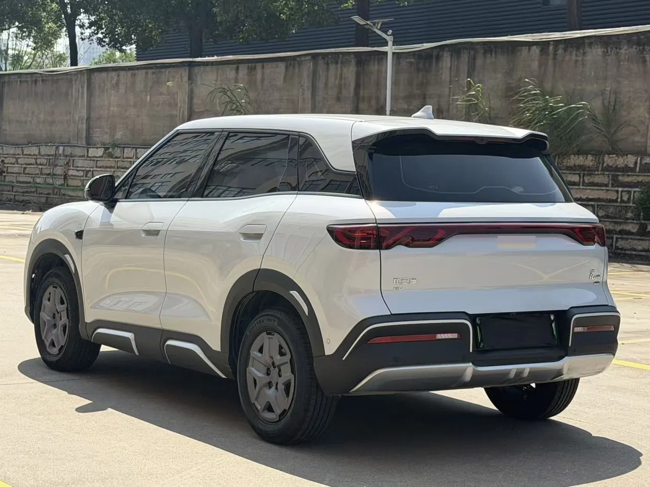 BYD 2025 Yuan UP Smart Driving 401KM Vital Automatic Gear 5