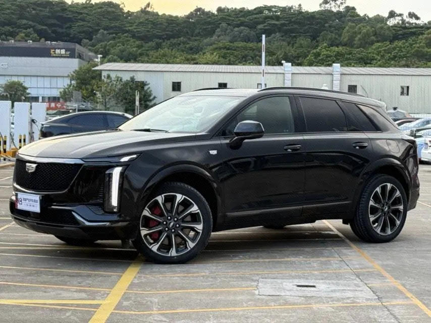 Open image lightbox: Cadillac 2025 XT5 48V 2.0T Platinum Automatic Gear
