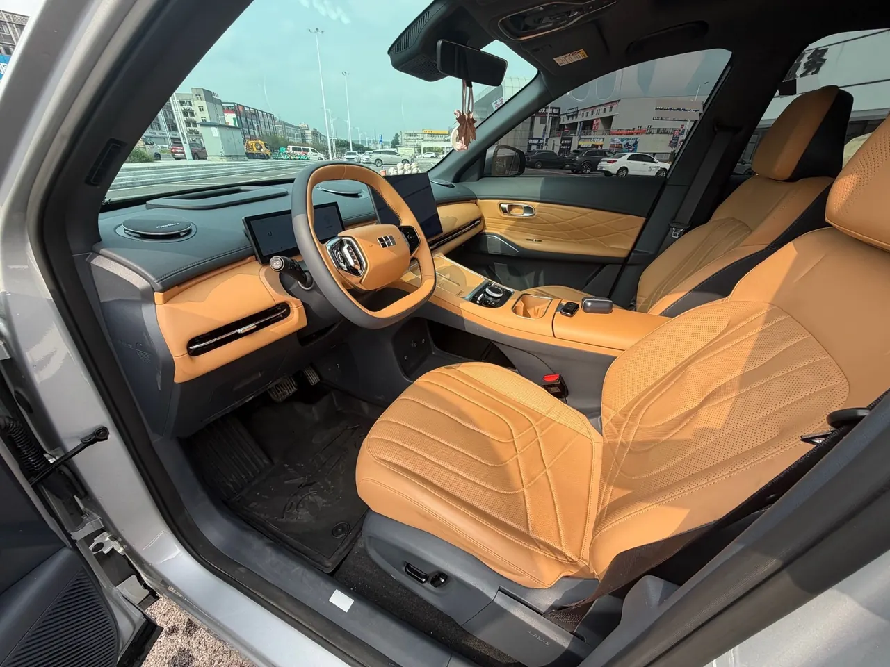 Geely Galaxy 2025 Starship 7 EM-i 1.5 120km Pilot Automatic Gear 3