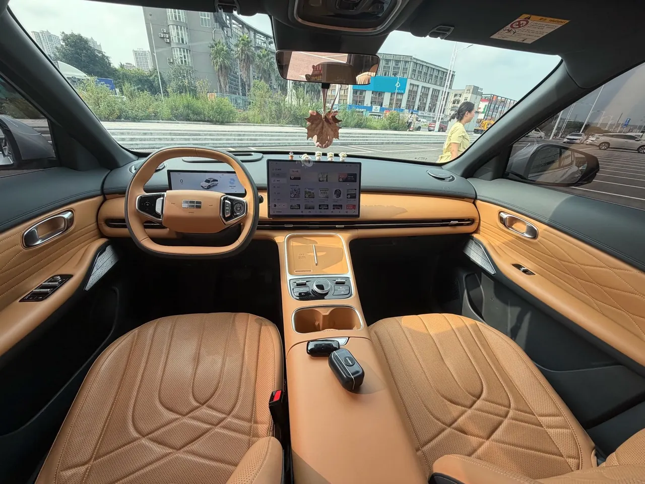 Geely Galaxy 2025 Starship 7 EM-i 1.5 120km Pilot Automatic Gear 4